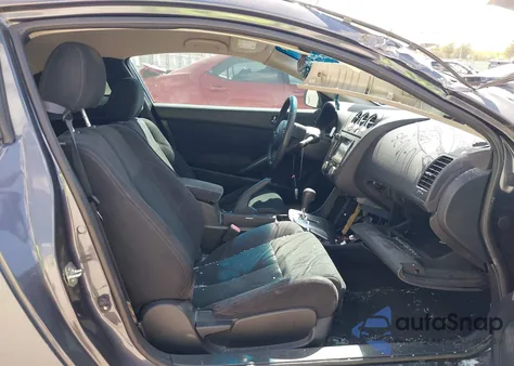 2013 Nissan Altima 2.5 S z USA, uszkodzony, nr VIN 1N4AL2EP1DC159276